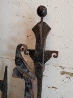 Tall Set of A&c Cast Iron Gates in the Glasgow Style with Split Heart Details - Thumbnail 2
