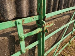 Pair of Mid Victorian Handwrought Iron Meadow Gates with Simple Scroll Details - Thumbnail 10