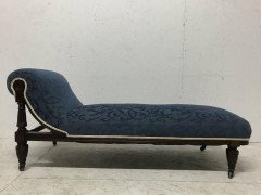 Good Quality Aesthetic Movement Mahogany Chaise Lounge Attributed to Morris & Co - Thumbnail 7