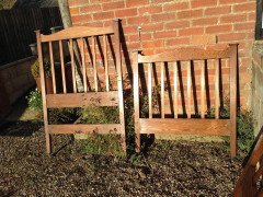 Good Quality Pair of Arts & Crafts Single Oak Beds in the Manner of Heals - Thumbnail 4