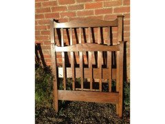 Good Quality Pair of Arts & Crafts Single Oak Beds in the Manner of Heals - Thumbnail 3