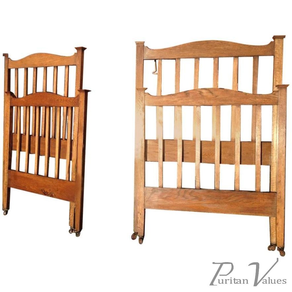 Well-Crafted Pair of Arts & Crafts Single Oak Beds in the Manner of Heal's