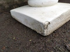 Mid-Century Modern Two-Piece French Concrete Bulbous Fluted Planter on Stand - Thumbnail 14