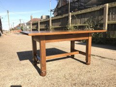 Liberty & Co., Style of C. F. A. Voysey, Arts & Crafts Oak Dining Set with Ball Finials - Thumbnail 15
