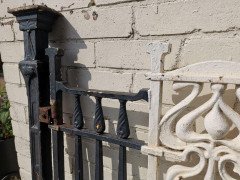 Arts & Crafts Cast Iron Gate with Its Original Side Post All with Floral Details - Thumbnail 8