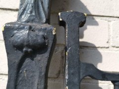 Arts & Crafts Cast Iron Gate with Its Original Side Post All with Floral Details - Thumbnail 15