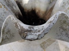 Willy Guhl for Eternit, Mid-Century Modern Concrete Garden Handkerchief Planter - Thumbnail 9