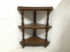 Charles Bevan for Marsh Jones & Cribb. A Gothic Revival Oak Ã‰tagÃ¨re/Corner Piece - Thumbnail 2