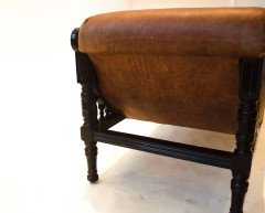 Anglo-Japanese Ebonized Chaise Longue Attributed to E W Godwin - Thumbnail 4