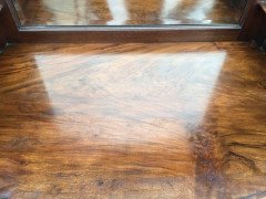 Waring and Gillows, an Exceptional, Bow Fronted Inlaid Display Cabinet - Thumbnail 10