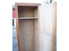 Heals and Son, a 1930s Slim Single Oak Wardrobe or Kitchen Cupboard - Thumbnail 1