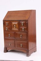 Ernest Gimson Attributed, Arts & Crafts Cotswold Walnut Bureau - Thumbnail 7