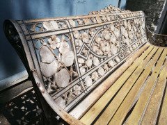 Coalbrookdale Aesthetic Movement Cast Iron Garden Bench, circa 1866 - Thumbnail 8