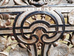 Coalbrookdale Aesthetic Movement Cast Iron Garden Bench, circa 1866 - Thumbnail 13