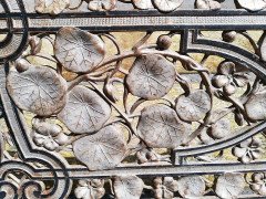 Coalbrookdale Aesthetic Movement Cast Iron Garden Bench, circa 1866 - Thumbnail 14