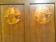 An Arts and Crafts Glasgow Style Oak Sideboard Attributed to G. M. Ellwood - Thumbnail 7