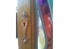 An Arts and Crafts Glasgow Style Oak Sideboard Attributed to G. M. Ellwood - Thumbnail 5