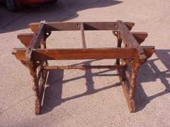 Charles Bevan, Marsh, Jones & Cribb an Aesthetic Movement D End Centre Table - Thumbnail 5