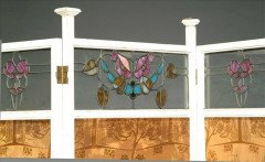 White Enamel and Stained Glass Three- Fold Screen, Attributed to Liberty and Co - Thumbnail 2