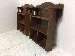 Shapland and Petter, an Arts & Crafts Hanging Oak Bookcase with Copper Plaque - Thumbnail 6