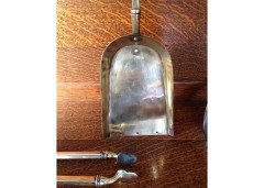 E A Taylor attri, Glasgow School. A Set of 3 Arts & Crafts Brass Fire Utensils - Thumbnail 4
