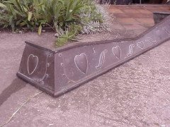 Good Quality Arts & Crafts Copper Fender with Repousse Heart Details - Thumbnail 2