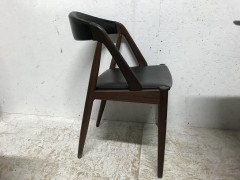Kai Kristiansen, Set of Six Teak, Model 31 Dining Chairs & Matching Dining Table - Thumbnail 17