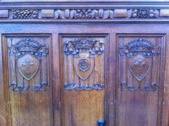 Panelling from The Supreme High Court, opposite The Houses Of Parliament. London - Thumbnail 4