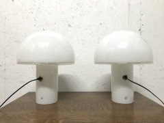Vetri Murano, a Rare Pair of Midcentury White Opaque Glass Mushroom Lamps - Thumbnail 5