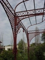Mid- Victorian Moorish Wrought & Cast Iron Pergola or Decorative Garden Structure - Thumbnail 8