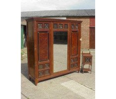 Bruce Talbert for Gillow and Co. – Walnut Amboyna Ebonised Gilt Bedroom Suite - Thumbnail 4