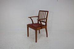 Edward Barnsley for the Rural Industries Bureau. a Walnut Dining Table - Thumbnail 30