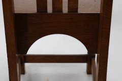Shapland and Petter. an Arts & Crafts Oak Chair in the Style of M. H. Baillie Scott - Thumbnail 10
