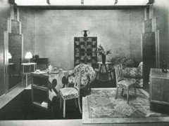 Frank Brangwyn. a Rare Desk Originally Designed for the 1931 Pollard Exhibition - Thumbnail 2