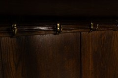 Shapland and Petter. A quality Glasgow style Arts and Crafts oak Hall cupboard - Thumbnail 11