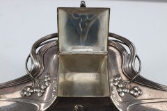 W Mf. Secessionist Art Nouveau Pewter Inkstand of Rectangular Organic Flowing Form - Thumbnail 12