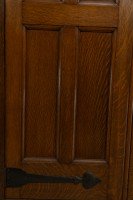 Shapland and Petter. A quality Glasgow style Arts and Crafts oak Hall cupboard - Thumbnail 29