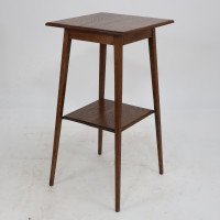 Waring and Gillow. a Good Quality Little Arts and Crafts Oak Side Table - Thumbnail 6