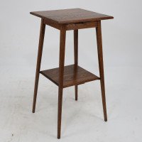 Waring and Gillow. a Good Quality Little Arts and Crafts Oak Side Table - Thumbnail 8