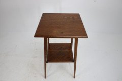 Waring and Gillow. a Good Quality Little Arts and Crafts Oak Side Table - Thumbnail 13