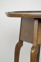 W J Neatby a Pair of Arts & Crafts Mahogany Side Tables with Inlaid Floral Tops - Thumbnail 30