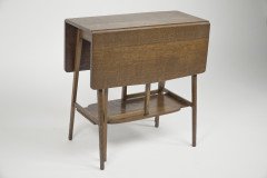 A Good Quality Arts & Crafts Oak Drop Leaf Side Table by Liberty and Co. - Thumbnail 3