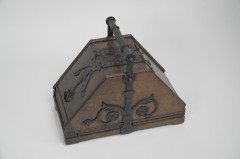 Dr C Dresser, Designed for Benham and Froud, a Rare Gothic Revival Oak Coal Box - Thumbnail 4