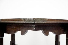 A Rare Late 19th-century Japanese Export Square Dining Table with Four Matching Corner Chairs - Thumbnail 28