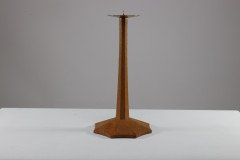 Edward Barnsley, a Pair of Arts & Crafts Oak Candlesticks with Spider Web Bases - Thumbnail 7