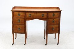 Waring and Gillow. an Arts and Crafts Bow Fronted Kneehole Twin Pedestal Desk - Thumbnail 2