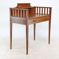 Wylie and Lochhead (attributed). a Good Arts and Crafts Oak Desk with a New Leather Writing Area - Thumbnail 6