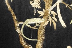 E. W. Godwin, attributed. An Anglo-Japanese Three-fold Screen with Birds Amidst Foliage - Thumbnail 16