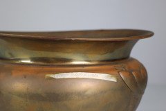 Margaret Gilmour School. A Glasgow-Style Brass Planter with Stylised Floral Detail - Thumbnail 11