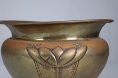 Margaret Gilmour School. A Glasgow-Style Brass Planter with Stylised Floral Detail - Thumbnail 12